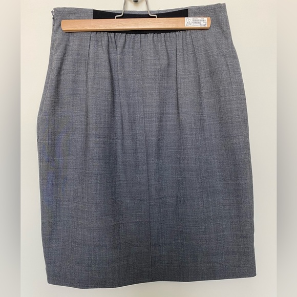 Aritzia Babaton Walt Skirt - Picture 2 of 9